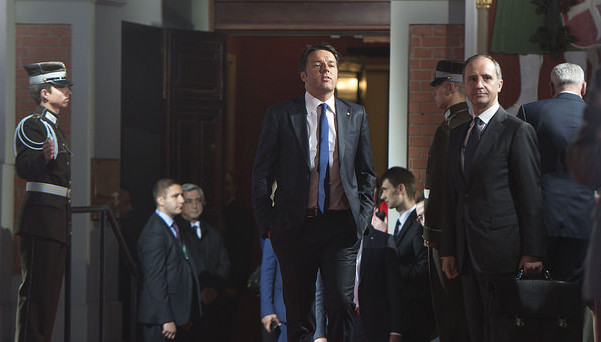 Renzi bacchetta Padoan sulle pensioni: "Governo rispetta Consulta". Ora risolvere emergenza migranti