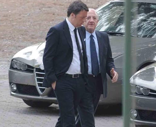 Regionali, Renzi a Salerno: "Non pensiamo alle dinamiche interne del Pd in questa campagna elettorale"