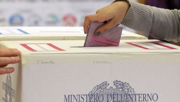 L'Italicum approda in Gazzetta ed è legge: da luglio 2016 cambiano le regole per l'elezione dei deputati