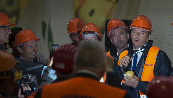 Tour di Renzi in Trentino: "Su riforme avanti con testa dura"