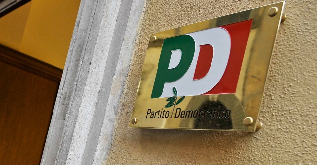 Milano, incontro Renzi-Pisapia al Pd: “Primarie vere, aperte e partecipate per scegliere il candidato sindaco”