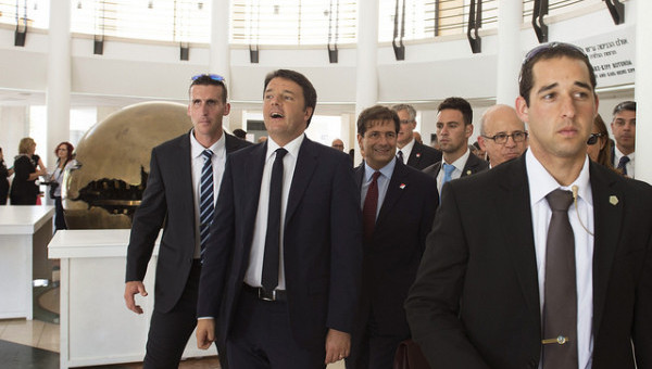 Renzi in visita ufficiale in Israele, su nucleare "si può trovare un compromesso"
