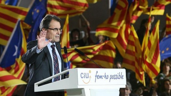Barcellona: al via campagna per le regionali nel giorno dell'orgoglio catalano. Presidente uscente: plebiscito per la secessione