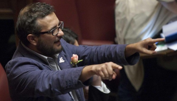 Camera, Iannuzzi (Misto) a Renzi e Delrio: viabilità in Sicilia è problema prioritario