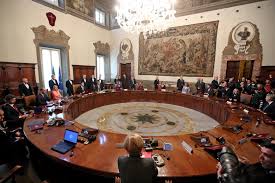 Consiglio dei ministri: all’ordine del giorno decreti attuativi riforma della Pa, taglio alle partecipate, porti, nuove classi di corso nelle scuole