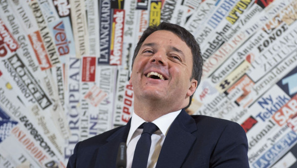Due anni con Renzi, l’incontro con la stampa estera: debito/Pil per la prima volta giù, Italia chiede a Ue flessibilità dentro le regole